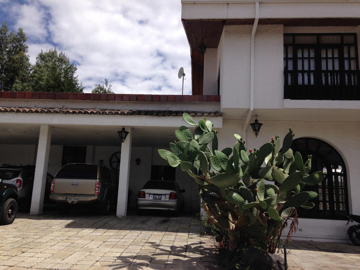 Mansion Samzara Hosteleria Sangolquí Extérieur photo
