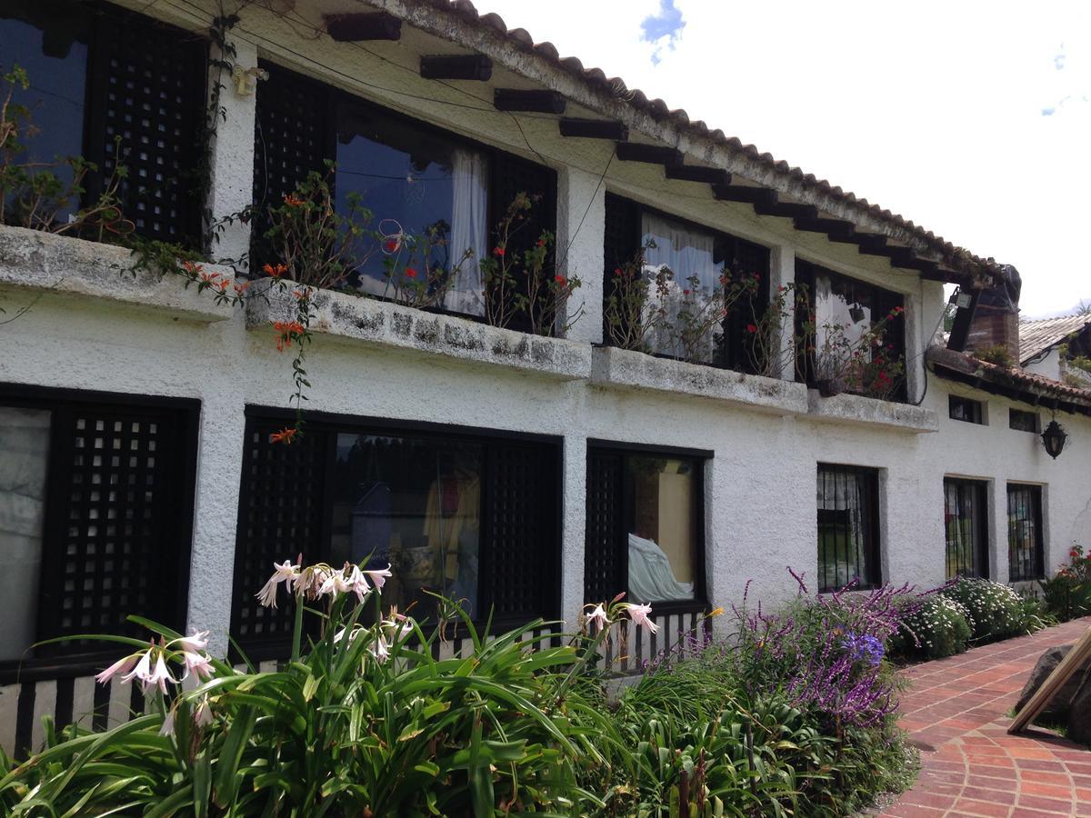 Mansion Samzara Hosteleria Sangolquí Extérieur photo