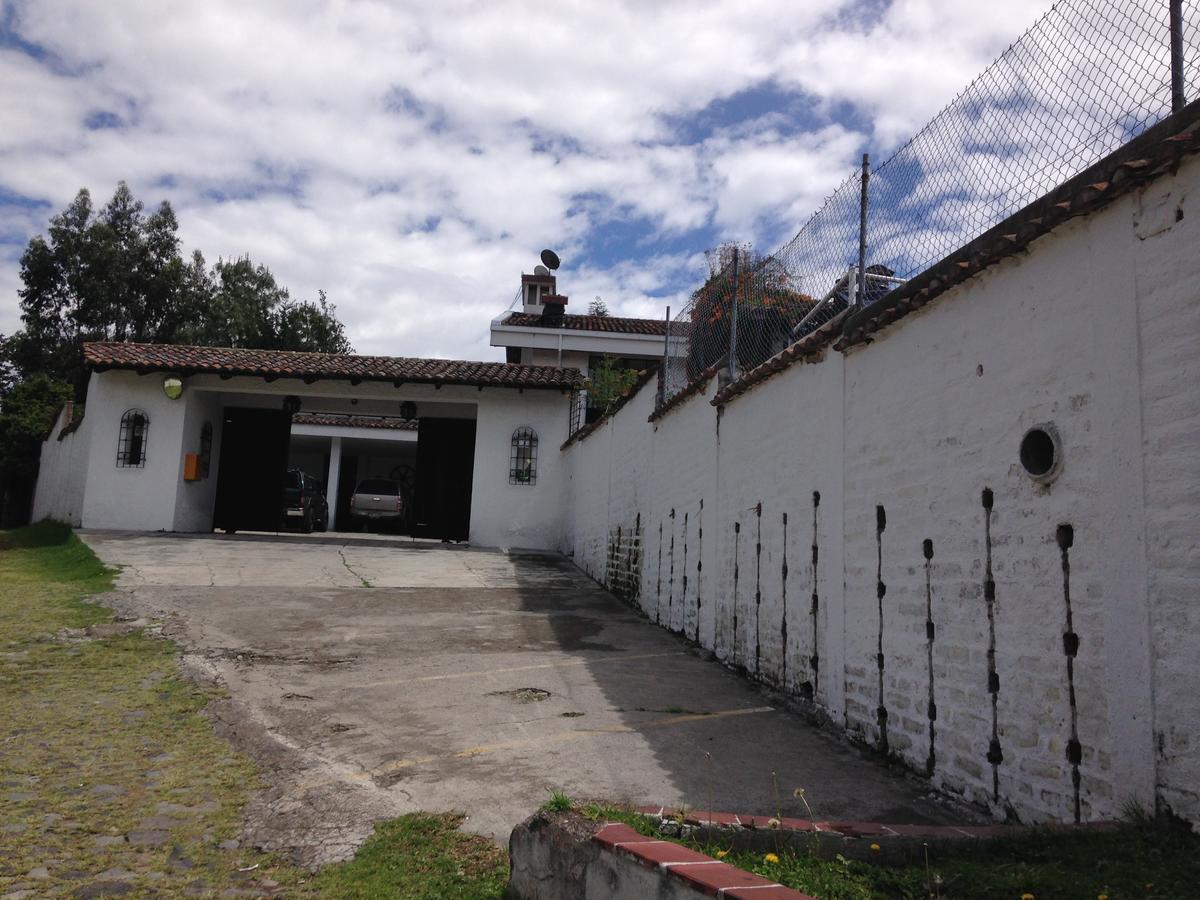 Mansion Samzara Hosteleria Sangolquí Extérieur photo